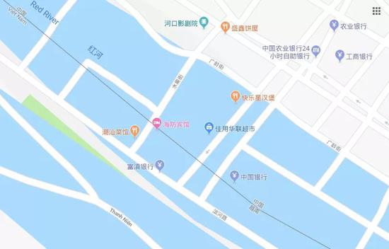 中越交界处河口口岸的谷歌地图，中国银行浸泡在红河里